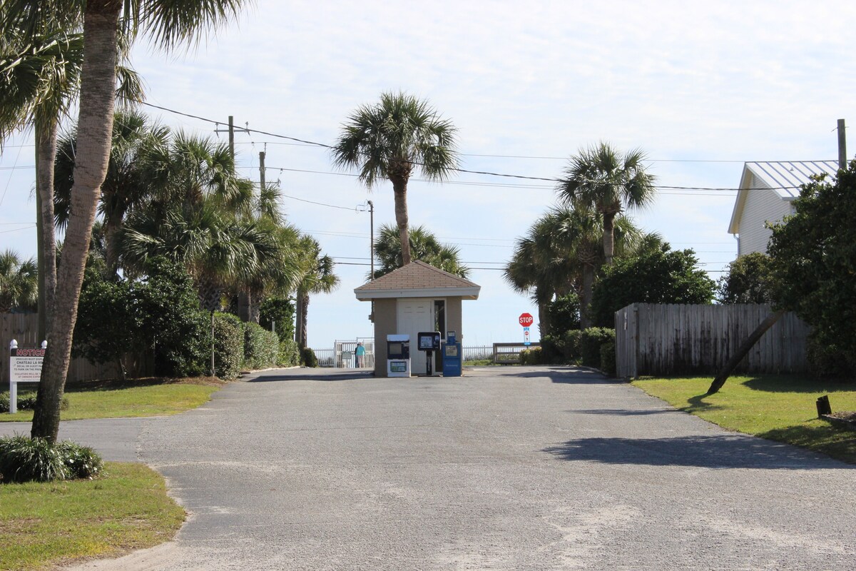 Photo 27 of Emerald Coast Destin, Private Beach, Chateau La Mer 9A!