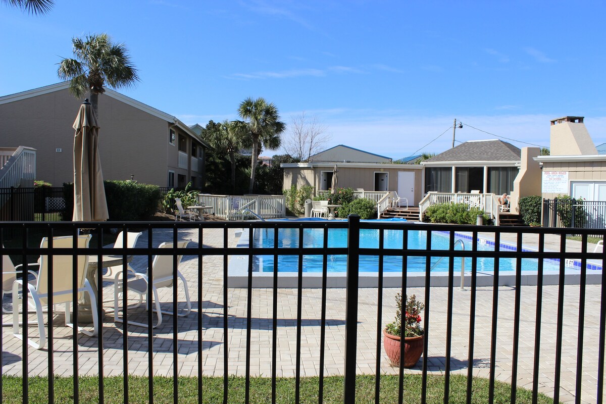 Photo 12 of Emerald Coast Destin, Private Beach, Chateau La Mer 9A!