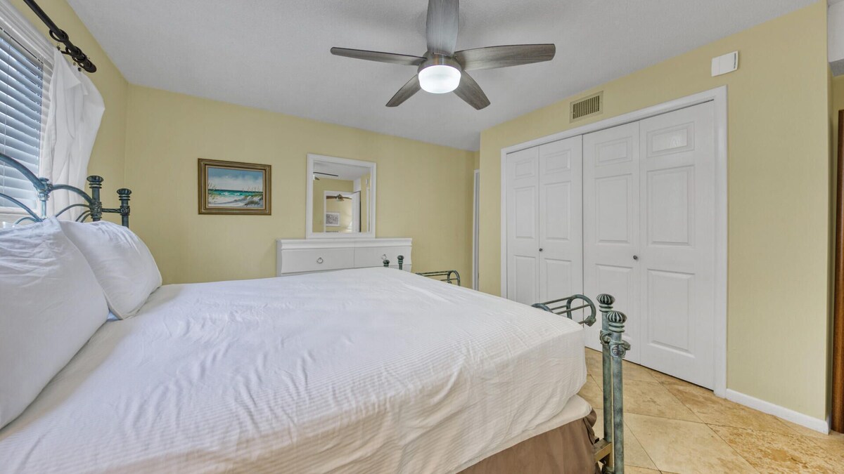 Photo 6 of Emerald Coast Destin, Private Beach, Chateau La Mer 9A!