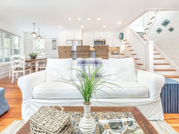 Smart TV, DVD player, table tennis