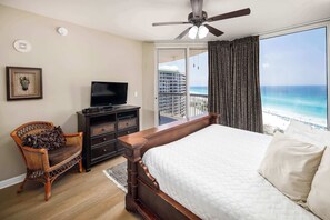 3 bedrooms, iron/ironing board, free WiFi, bed sheets - St. Marteen at Silver Shells, Destin, Fl. (Destin)