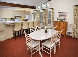 Dining - Vintage Vail Chalet Above the Village! Short Walk to Slopes, Restaurants, Shops (Vail)