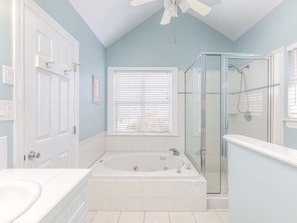 Hair dryer, towels - Northern Exposure | Close to Beach + Outdoor Space (Tybee Island)