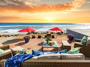 Terrace/patio - Single Family Oceanfront Home with Spa. P1643-0 (Oceanside)