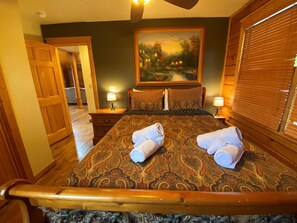 3 chambres, fer et planche à repasser, accès au Wi-Fi (inclus)