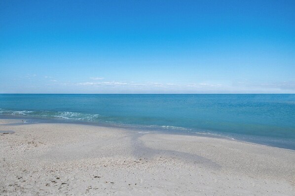 Vlak bij het strand, strandlakens