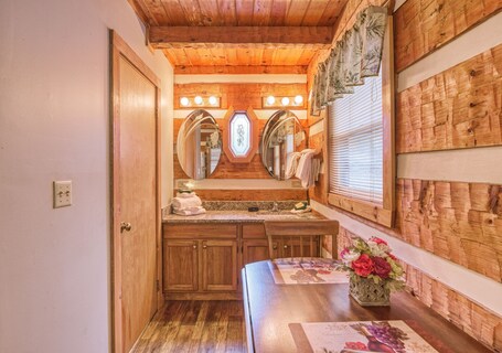 Leather and Lace: Your Smoky Mountain Romance Awaits - Image 5