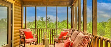 المنطقة المحيطة بالمنشأة