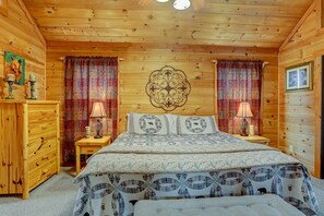 2 bedrooms, iron/ironing board, Internet, bed sheets