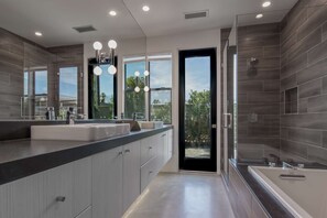 Bathtub, hair dryer, towels - 5 Palms Estate by PalmsAtPark - Glam Pool, Spa & Mountain Views (Palm Springs)