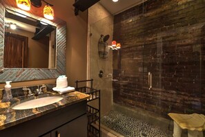 Rainfall showerhead, hair dryer, towels - Ellington Loft | City Views + Biltmore Pass | Walk to Everything (Asheville)