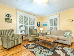 تلفزيون بشاشة مسطحة، مدفأة