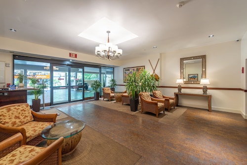 FOUR PADDLEキッチン、AC、洗濯機/乾燥機、WiFi、駐車場を備えたマウンテンビュー。