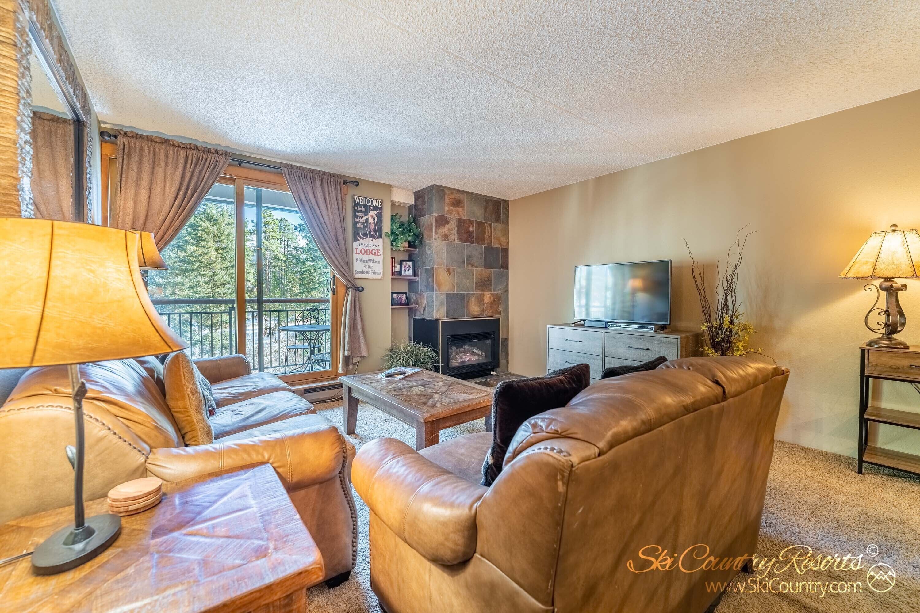 Bliss in Downtown Breck! Unbeatable Location with Stunning Mtn Views TE204