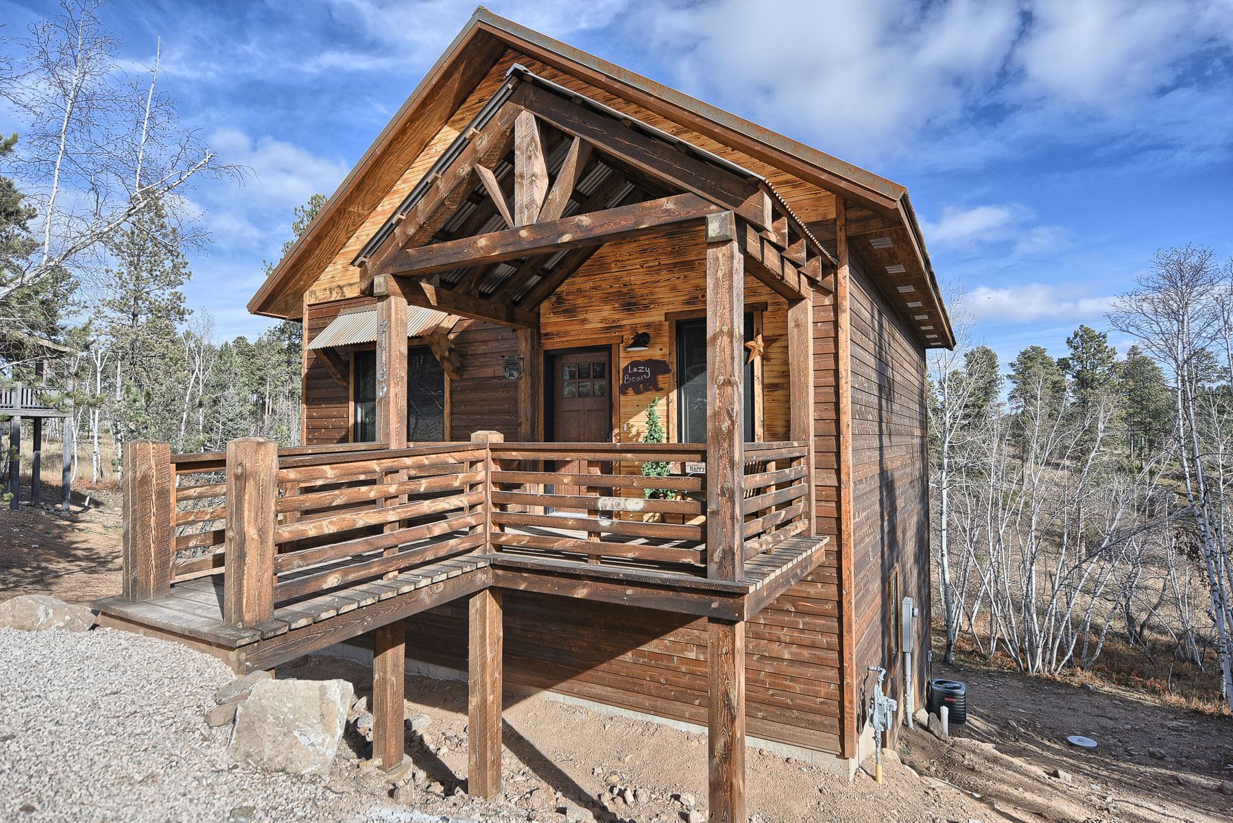 Modern Rustic 3 BR Cabin with Hot Tub! - Access to Heated Swimming Pool!