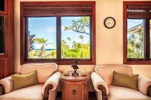 Téléviseur, lecteur de DVD, chaîne audio