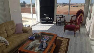 Villa | Living area
