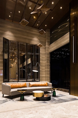 Sala de estar en el lobby