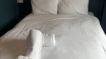 Kahden hengen comfort-huone, oma kylpyhuone