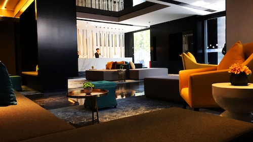 Guangzhou Paco Hotel - Dongpu Teemall