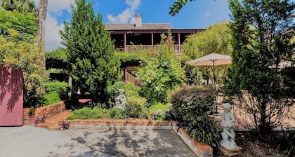 Casa De Solana Bed & Breakfast