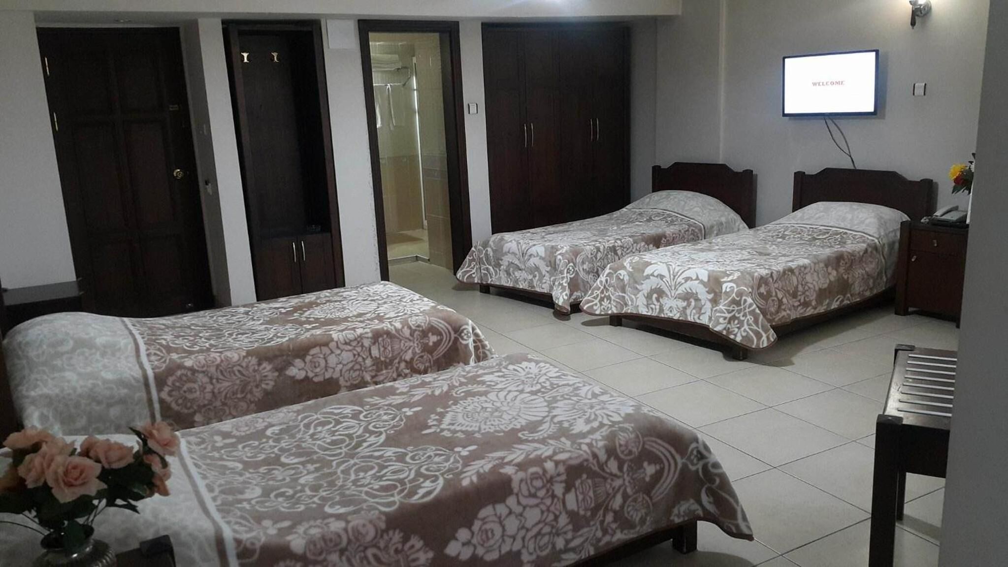 in-room safe, desk, soundproofing, free wifi