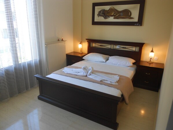 Apartment | 2 bedrooms, in-room safe, individually decorated, individually furnished - Paradise City (Rethymno)