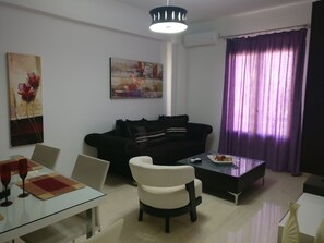 Apartment | Living room | Flat-screen TV, DVD player - Paradise City (Rethymno)