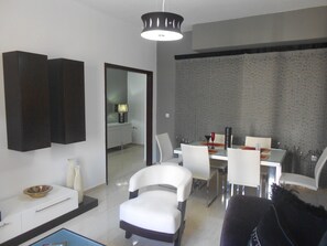 Apartment | In-room dining - Paradise City (Rethymno)