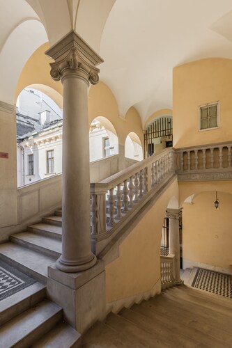 Real Apartments Andrassy