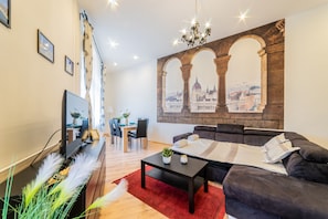 City Apartment | Living area - Real Apartments Anker koz (Budapest)
