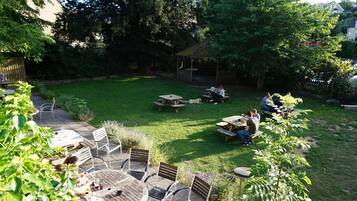 Servei de restauració a l'aire lliure