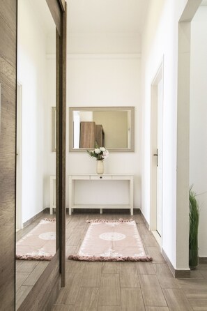 Reception - Real Apartments Revay (Budapest)