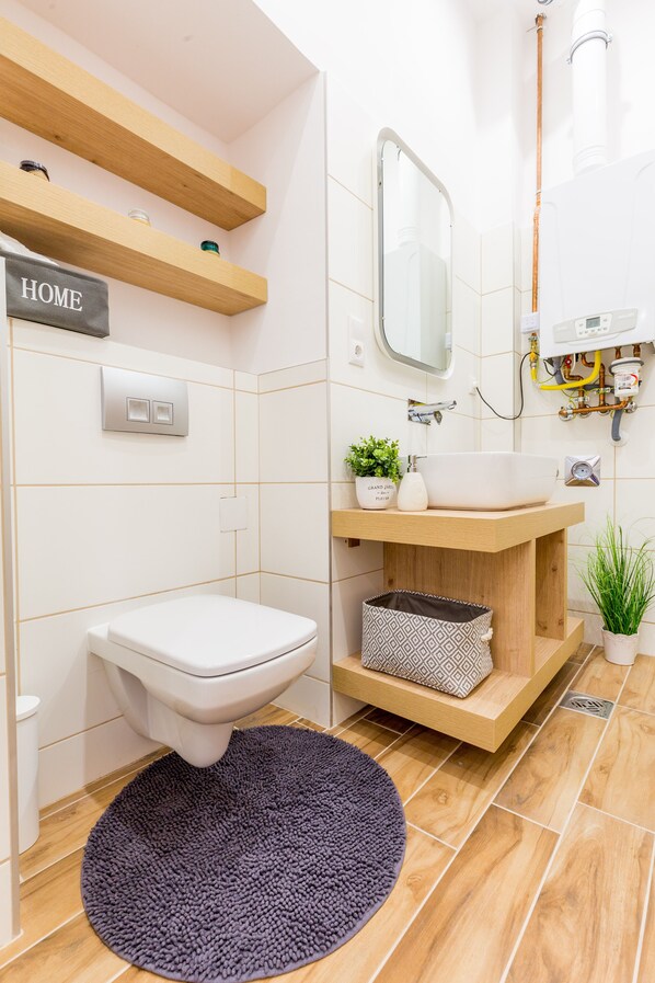 Towels, soap, toilet paper
