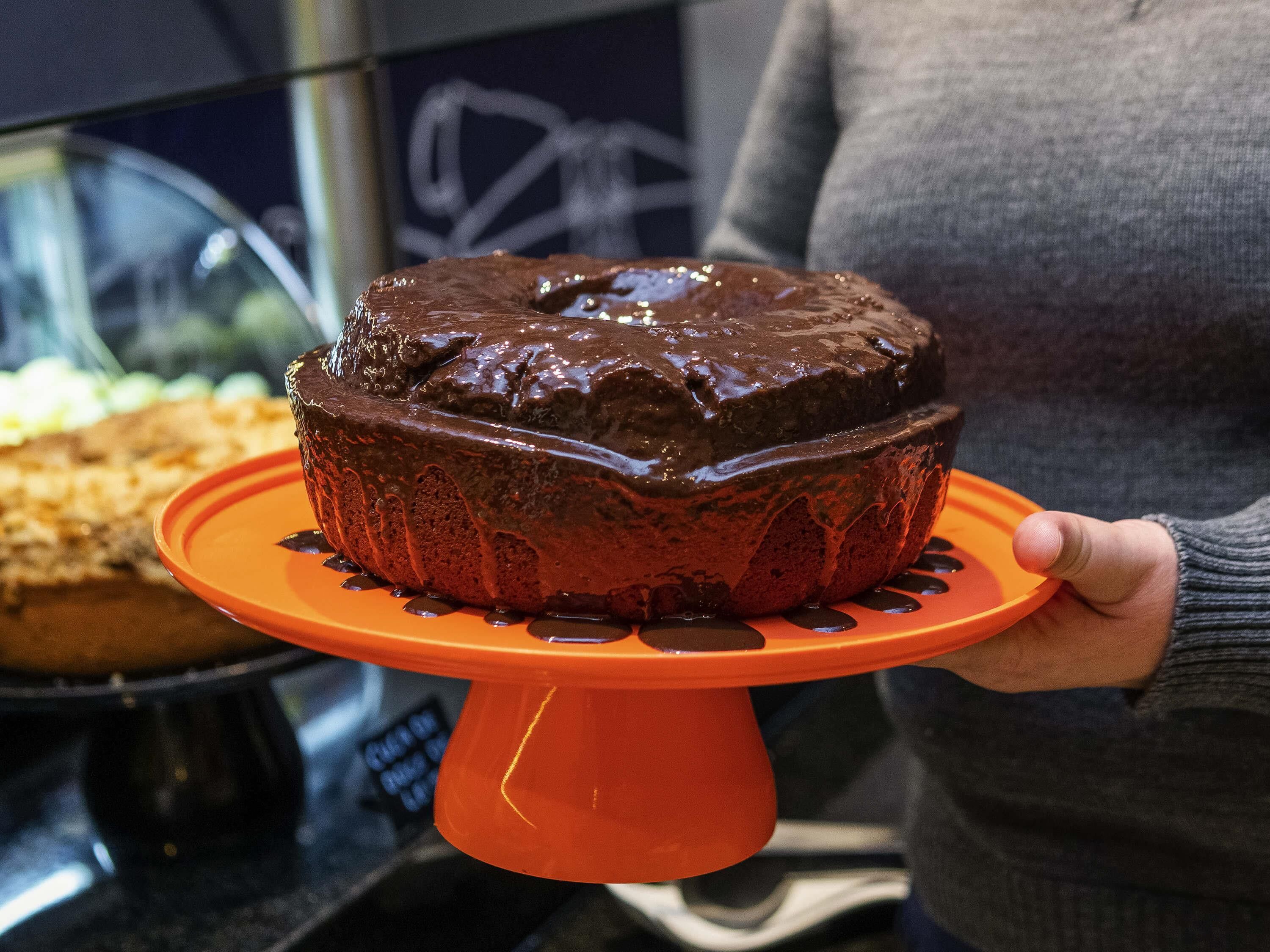 daily buffet breakfast (brl 42.00 per person)