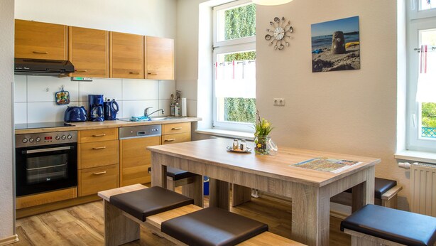 Apartment (Fewo) | In-room dining - Hotel Pension Petridamm (Rostock)