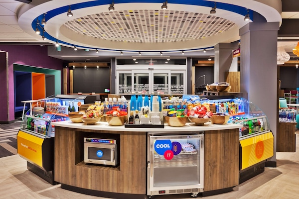 Snack bar