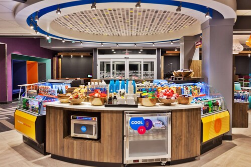 Tru by Hilton Auburn