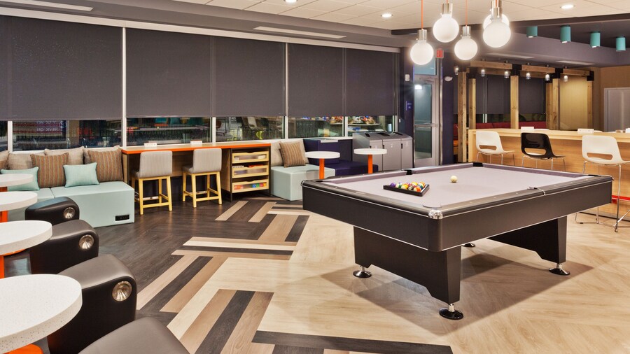 Tru by Hilton Auburn