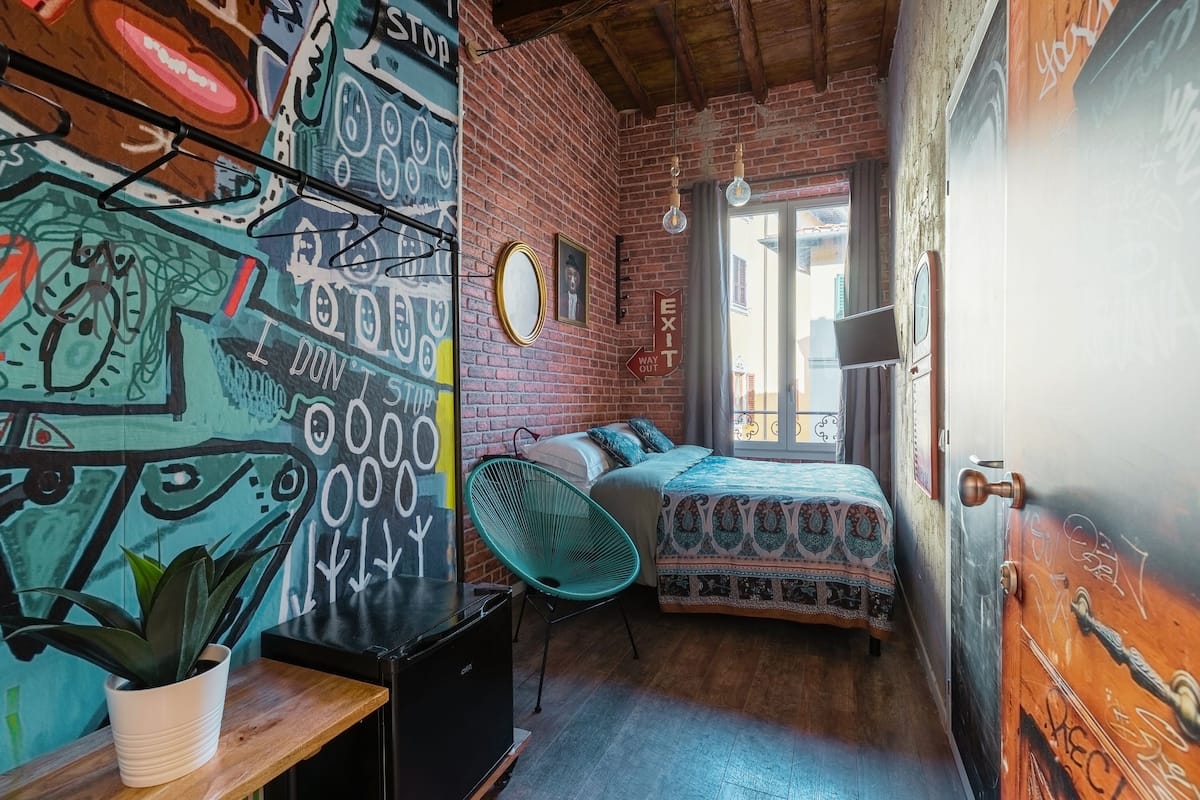 Habitación básica doble, vista a la ciudad (Ponte Vecchio) | Ropa de cama de alta calidad y decoración personalizada