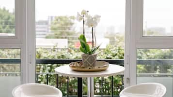 Studio – classic | Senger med overmadrass, individuelt dekorert og individuelt innredet