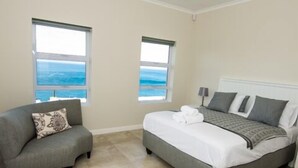 Standard Apartment, 2 Bedrooms - Crichton House (Cape Town)
