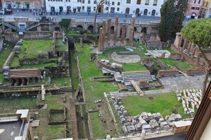 Exterior - Superior Relais Temple View (Rome)