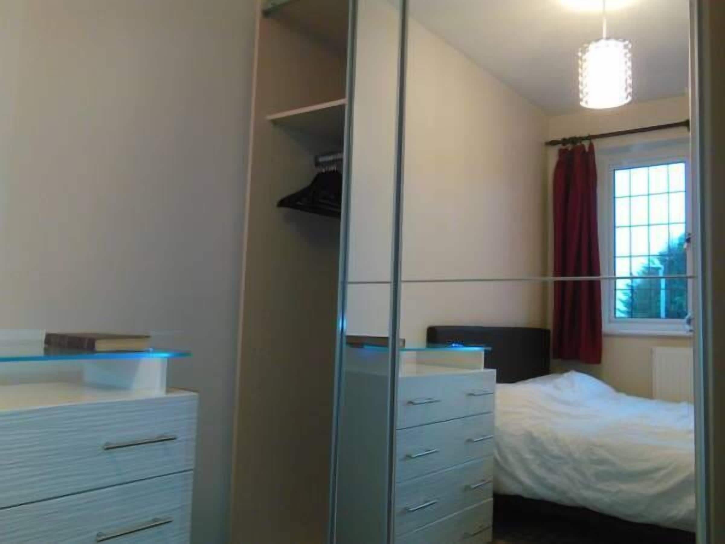 Quarto casal empresarial, 1 cama de casal, vista para o jardim | 1 quarto, roupas de cama de algodão egípcio, roupas de cama premium