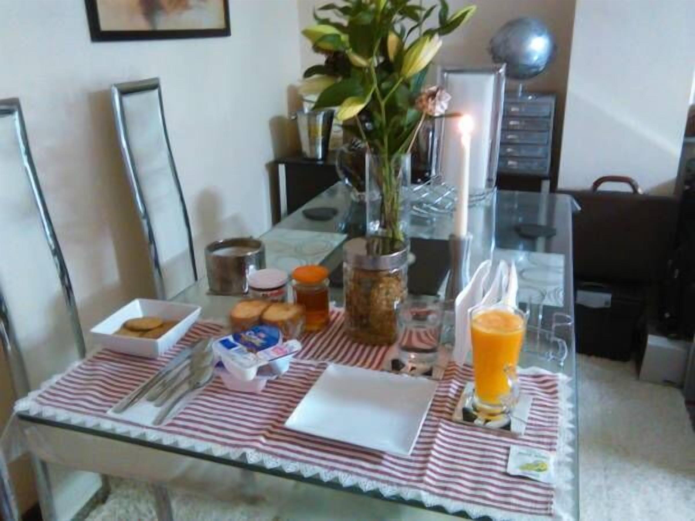 Photo - Bianca's House Hotel Heathrow Airport