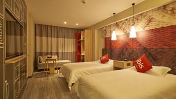 In-room safe, free WiFi