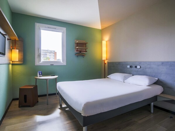 Double Room | Desk, soundproofing, free WiFi, bed sheets - ibis budget Albi Centre (Albi)