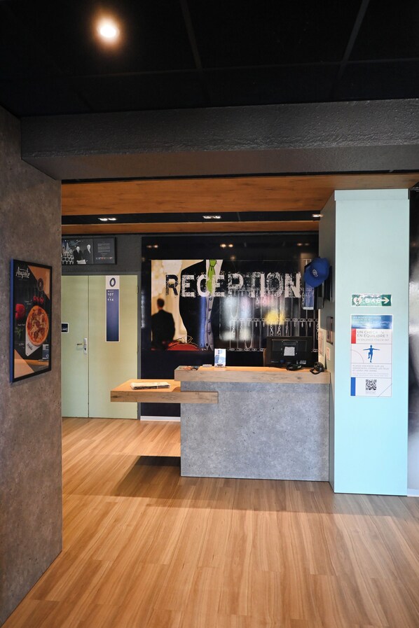 Reception - ibis budget Laval (Bonchamp-les-Laval)