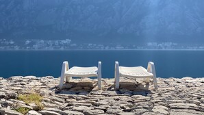 On the beach - Villa Mariner (Kotor)