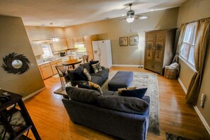 Exterior - Quiet Coastal Home Savannah Ft Stewart GA (Richmond Hill)